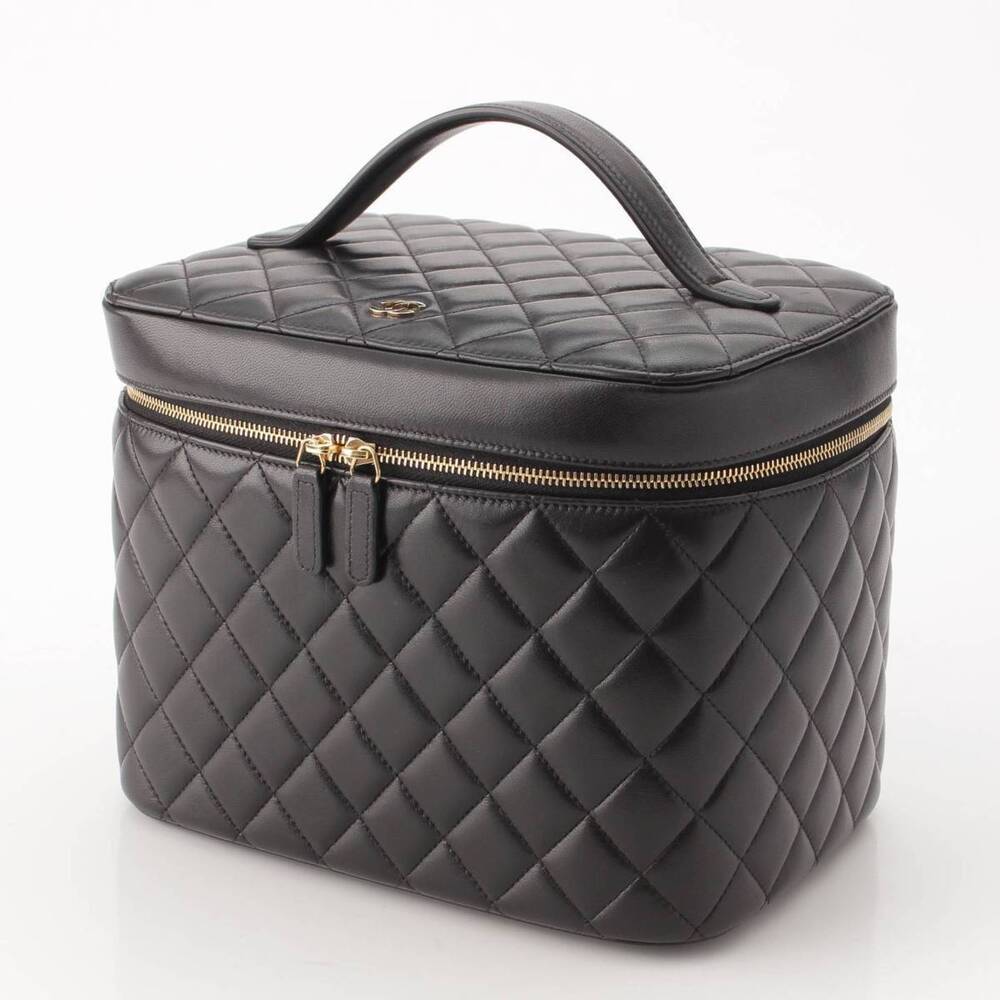Chanel Pouch Bag Makeup Matelass Black Vanity Lambskin